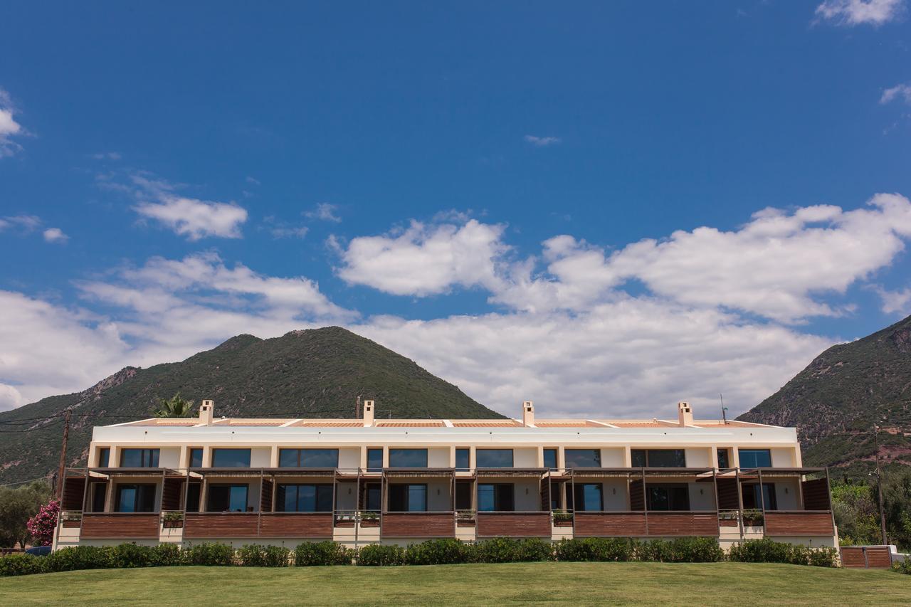 Melimar Homes By The Sea Маратиас Экстерьер фото