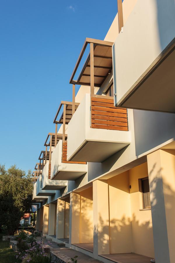 Melimar Homes By The Sea Маратиас Экстерьер фото