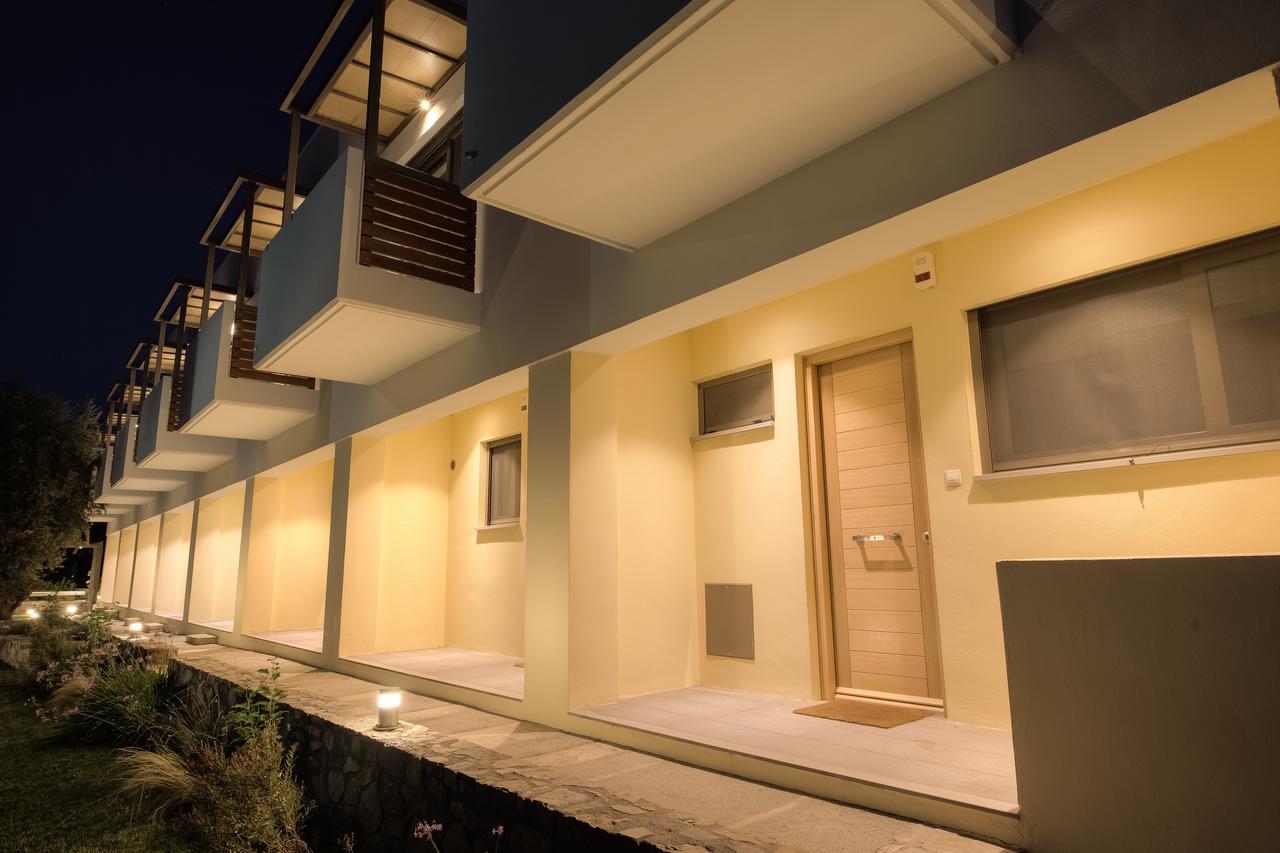 Melimar Homes By The Sea Маратиас Экстерьер фото